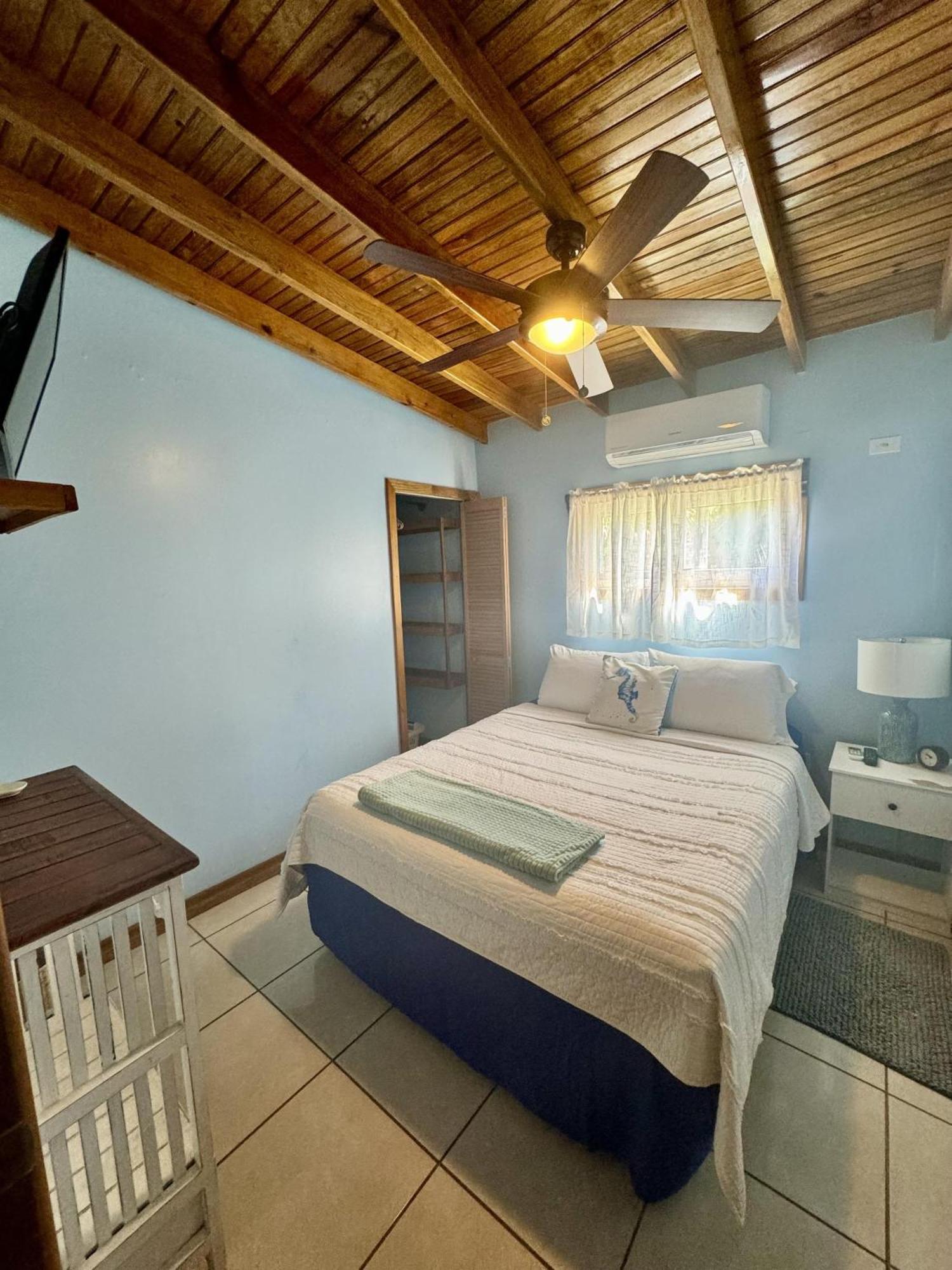 Blue Bahia Resort Sandy Bay 외부 사진
